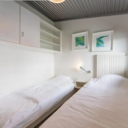 Beachhouse Ii